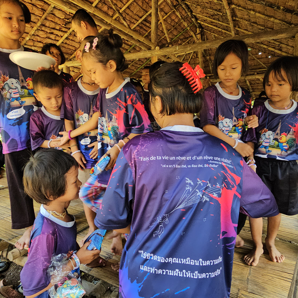 T-Shirt Solidaire – Année 2024 – Image 6